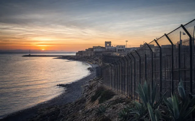 Pourquoi la frontière de Ceuta est au centre de la crise entre le Maroc et l’Espagne