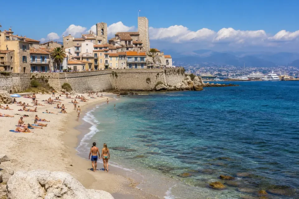 Que faire à Antibes en été ? Plages, parking et conseils pratiques